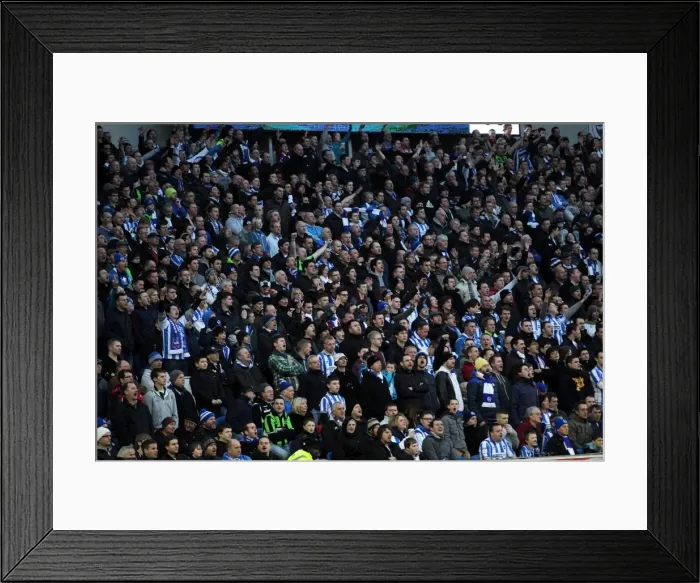 Framed Print : Brighton & Hove Albion vs Arsenal: A Home Battle (2012-13 Season) Framed Print : Brighton & Hove Albion vs Arsenal: A Home Battle (2012-13 Season)