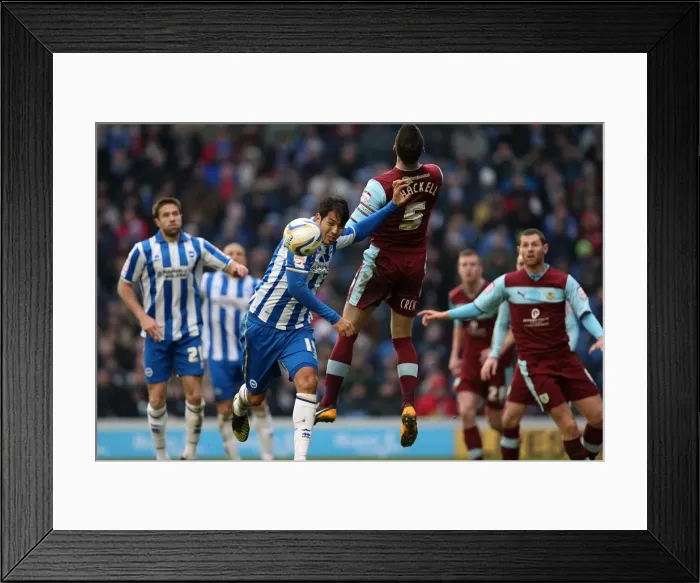 Framed Print : Leonardo Ulloa's Corner Kick Attempt: Brighton & Hove Albion vs. Burnley (February 23, 2013) Framed Print : Leonardo Ulloa's Corner Kick Attempt: Brighton & Hove Albion vs. Burnley (February 23, 2013)