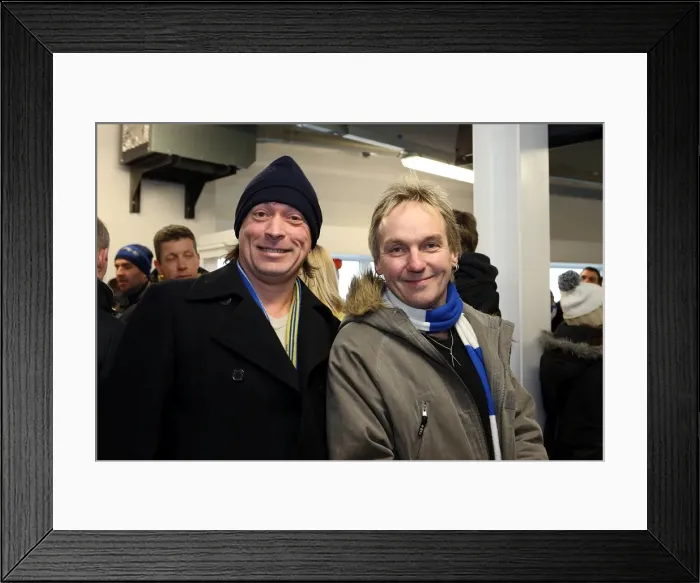 Framed Print : Brighton and Hove Albion FC: Thrilling Crowd Moments at the Amex (2012-2013) Framed Print : Brighton and Hove Albion FC: Thrilling Crowd Moments at the Amex (2012-2013)