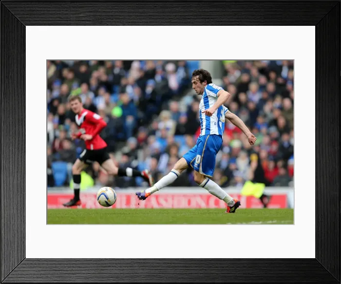Framed Print : A Glimpse into Brighton & Hove Albion's 2012-13 Home Season: Huddersfield Town (02-03-2013) Framed Print : A Glimpse into Brighton & Hove Albion's 2012-13 Home Season: Huddersfield Town (02-03-2013)