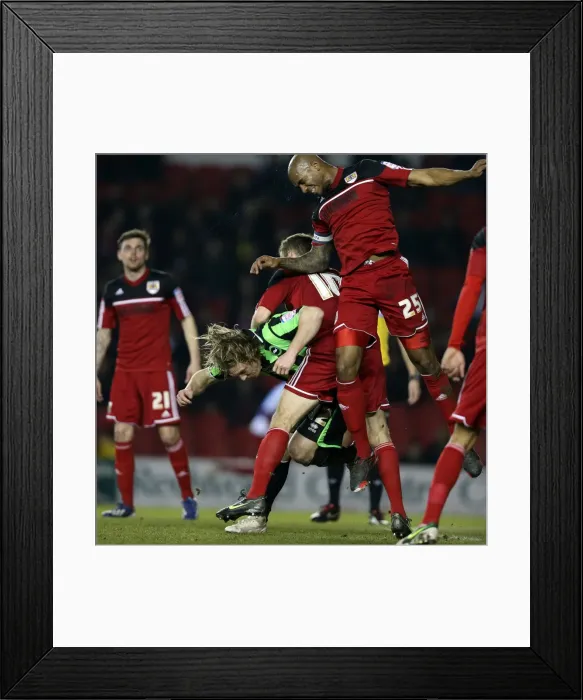 Framed Print : Brighton & Hove Albion vs. Bristol City: 2012-13 Away Game Framed Print : Brighton & Hove Albion vs. Bristol City: 2012-13 Away Game
