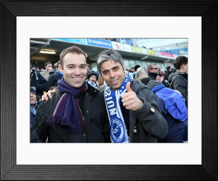 Framed Print : Brighton & Hove Albion: The Electric Atmosphere at The Amex (2012-2013) Framed Print : Brighton & Hove Albion: The Electric Atmosphere at The Amex (2012-2013)