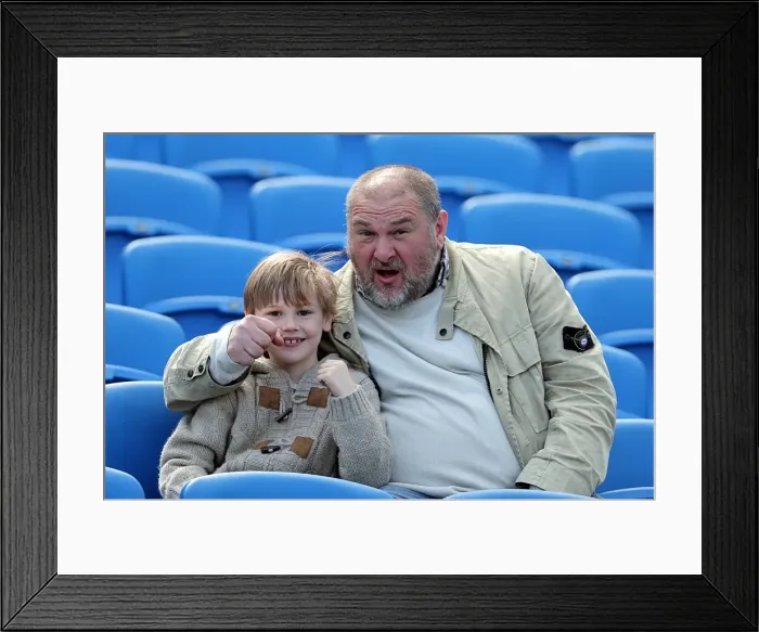 Framed Print : Brighton and Hove Albion: Electric Atmosphere - Crowd Shots at The Amex Stadium (2012-2013) Framed Print : Brighton and Hove Albion: Electric Atmosphere - Crowd Shots at The Amex Stadium (2012-2013)