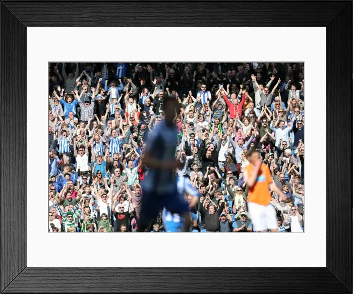 Framed Print : Brighton & Hove Albion vs. Blackpool (2013): A Home Game from the 2012-13 Season Framed Print : Brighton & Hove Albion vs. Blackpool (2013): A Home Game from the 2012-13 Season