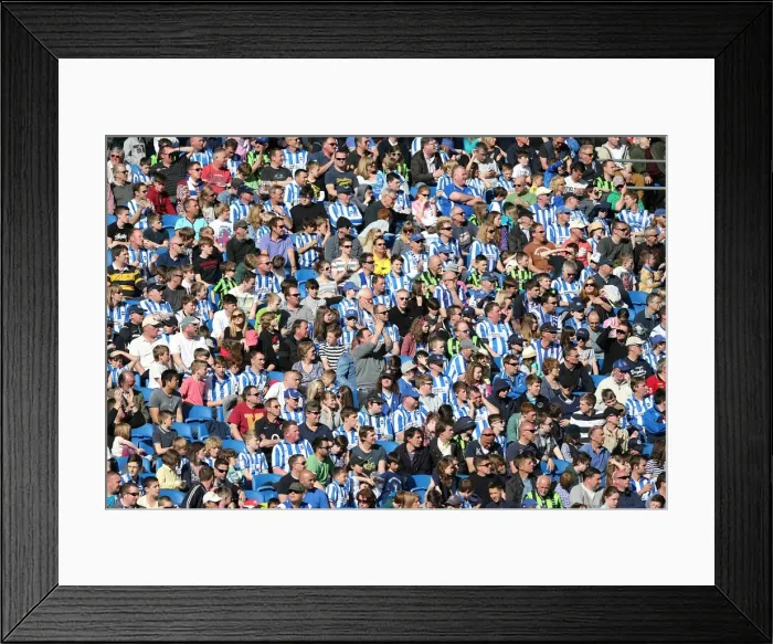 Framed Print : Brighton & Hove Albion vs. Blackpool (2012-13 Home Game) Framed Print : Brighton & Hove Albion vs. Blackpool (2012-13 Home Game)