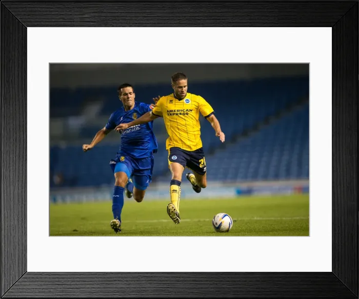 Framed Print : Matthew Upson in Action: Brighton & Hove Albion vs Villarreal, Amex Stadium (2013) Framed Print : Matthew Upson in Action: Brighton & Hove Albion vs Villarreal, Amex Stadium (2013)