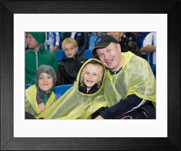 Framed Print : Brighton & Hove Albion vs Villarreal: Pre-Season Clash (2013-2014) Framed Print : Brighton & Hove Albion vs Villarreal: Pre-Season Clash (2013-2014)