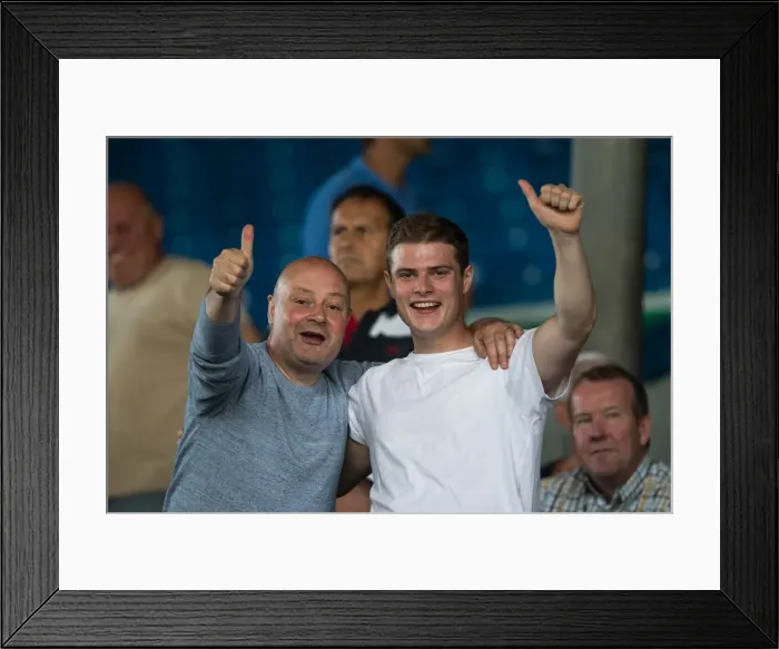 Framed Print : Brighton & Hove Albion vs. Leeds United: 2013-14 Away Game Framed Print : Brighton & Hove Albion vs. Leeds United: 2013-14 Away Game