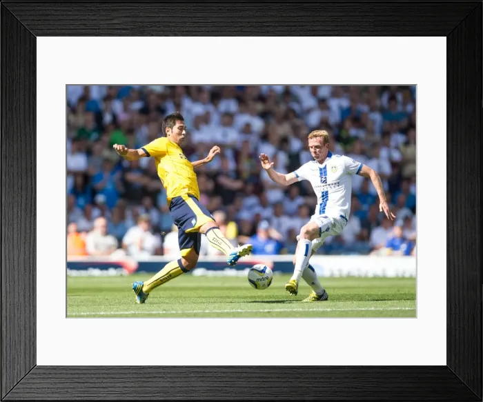 Framed Print : Brighton & Hove Albion vs. Leeds United: 2013-14 Season Away Game (03-08-2013) Framed Print : Brighton & Hove Albion vs. Leeds United: 2013-14 Season Away Game (03-08-2013)
