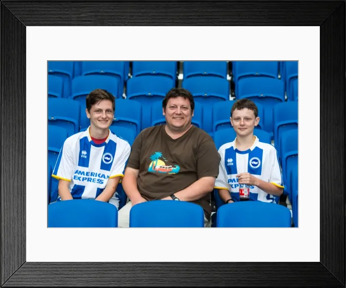 Framed Print : Brighton & Hove Albion vs Newport County AFC: 2013-14 Home Game Framed Print : Brighton & Hove Albion vs Newport County AFC: 2013-14 Home Game