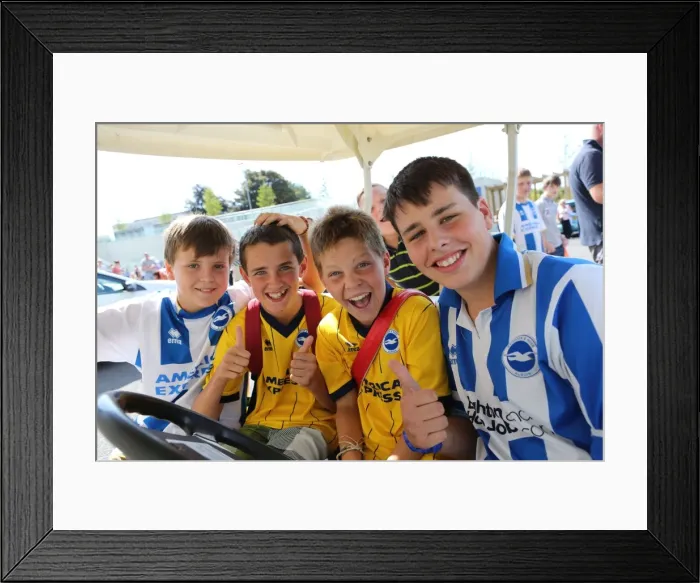 Framed Print : Brighton & Hove Albion FC: September 2013 Club Shop Signing Event - Fan Interaction Framed Print : Brighton & Hove Albion FC: September 2013 Club Shop Signing Event - Fan Interaction