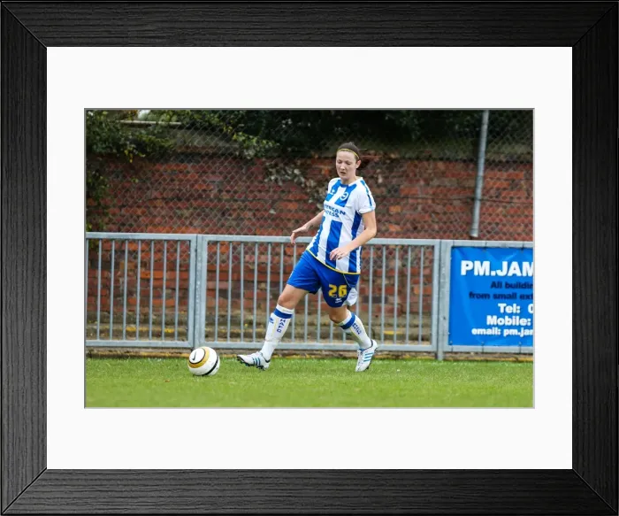 Framed Print : Brighton & Hove Albion Women's Football: 2013-14 Season - Match Against Chesham Framed Print : Brighton & Hove Albion Women's Football: 2013-14 Season - Match Against Chesham