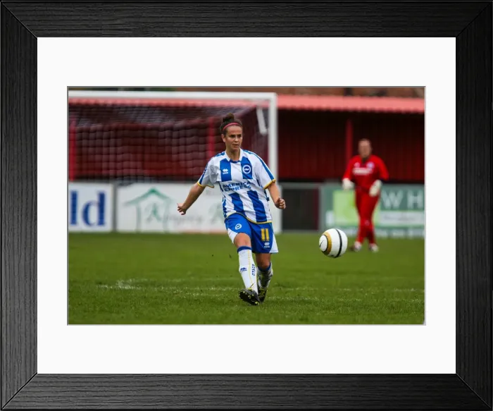 Framed Print : Brighton & Hove Albion Women's Football: 2013-14 Season - Chesham Match Framed Print : Brighton & Hove Albion Women's Football: 2013-14 Season - Chesham Match