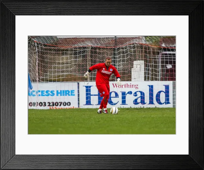 Framed Print : Brighton & Hove Albion Women's Football: 2013-14 Season - Chesham Match Framed Print : Brighton & Hove Albion Women's Football: 2013-14 Season - Chesham Match