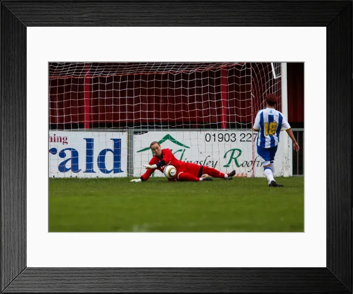 Framed Print : Brighton & Hove Albion Women's Football: 2013-14 Season - Match Against Chesham Framed Print : Brighton & Hove Albion Women's Football: 2013-14 Season - Match Against Chesham