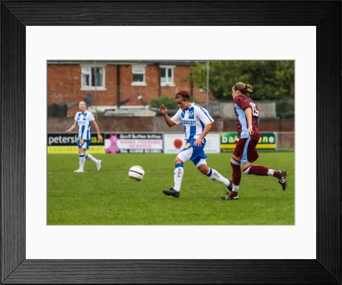 Framed Print : Brighton & Hove Albion Women's Football: 2013-14 Season - Chesham Match Framed Print : Brighton & Hove Albion Women's Football: 2013-14 Season - Chesham Match