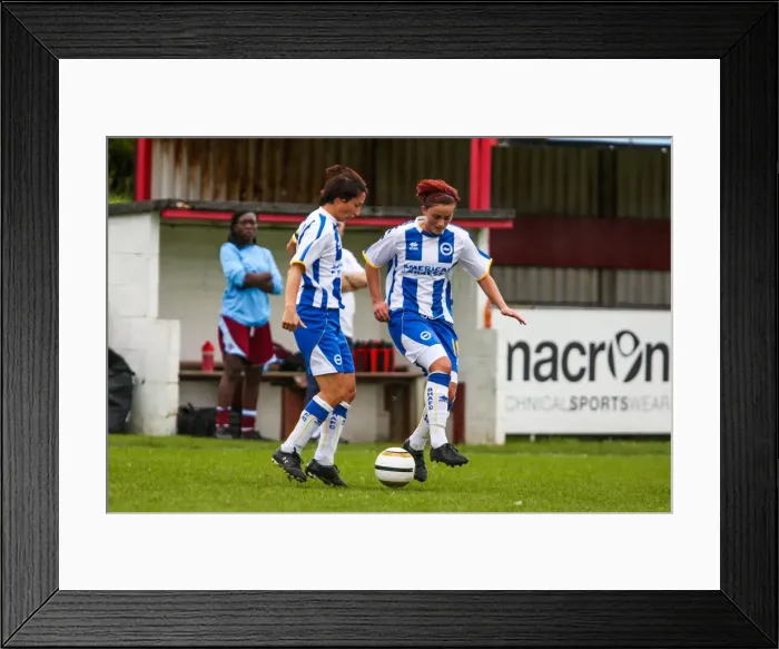 Framed Print : Brighton & Hove Albion Women's Football: 2013-14 Season - Chesham Match Framed Print : Brighton & Hove Albion Women's Football: 2013-14 Season - Chesham Match