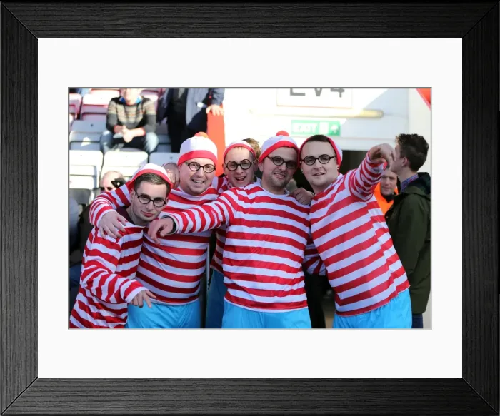 Framed Print : Crowd shots Away Days - 2013-14 Framed Print : Crowd shots Away Days - 2013-14