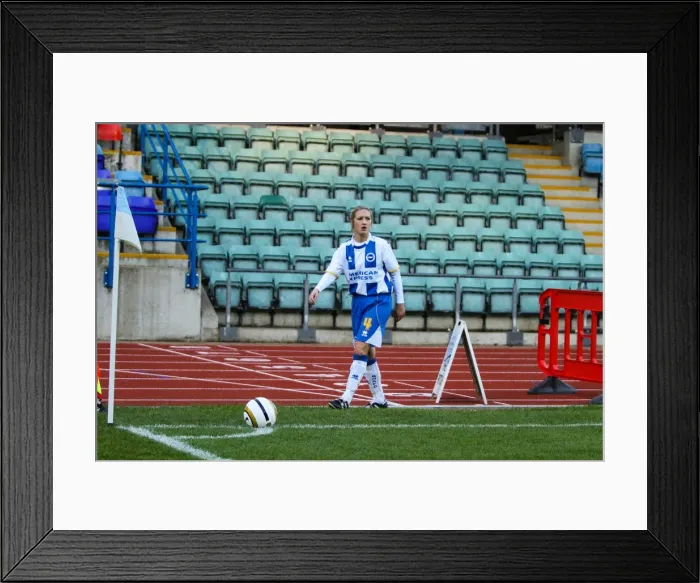 Framed Print : Brighton & Hove Albion vs. Gillingham: 2013-14 Women's Football Match Framed Print : Brighton & Hove Albion vs. Gillingham: 2013-14 Women's Football Match
