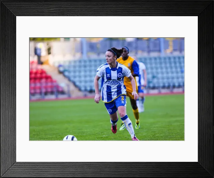 Framed Print : Brighton & Hove Albion vs. Gillingham: 2013-14 Women's Football Match Framed Print : Brighton & Hove Albion vs. Gillingham: 2013-14 Women's Football Match