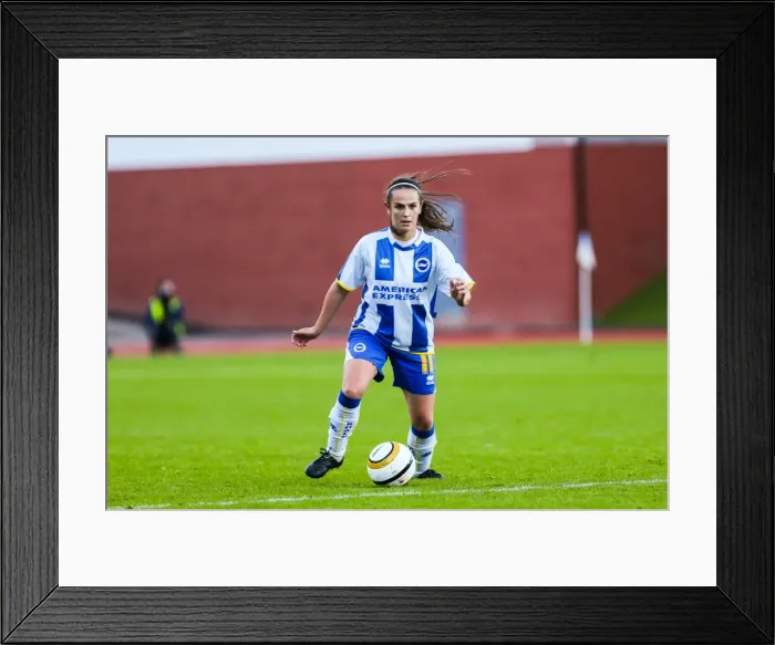 Framed Print : Brighton & Hove Albion vs. Gillingham: 2013-14 Women's Football Match Framed Print : Brighton & Hove Albion vs. Gillingham: 2013-14 Women's Football Match