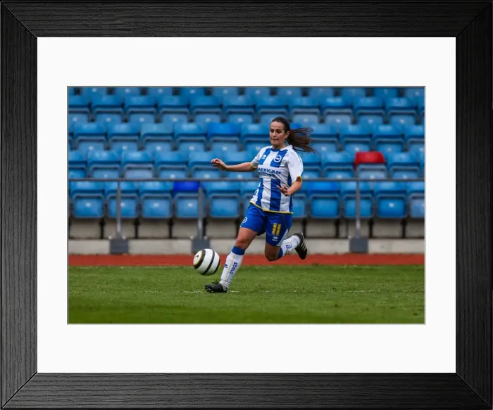 Framed Print : Brighton & Hove Albion Women's Football: Taking on Chesham in the 2013-14 Season Framed Print : Brighton & Hove Albion Women's Football: Taking on Chesham in the 2013-14 Season