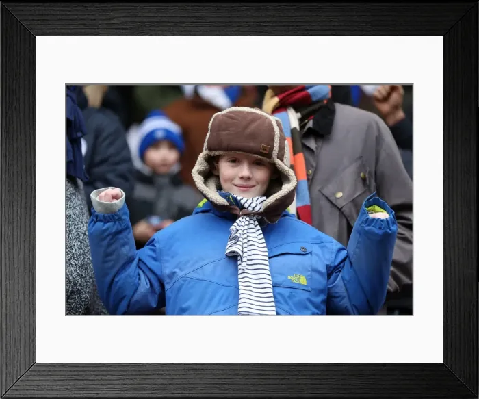 Framed Print : Brighton & Hove Albion vs Charlton Athletic: 2013-14 Away Game Framed Print : Brighton & Hove Albion vs Charlton Athletic: 2013-14 Away Game