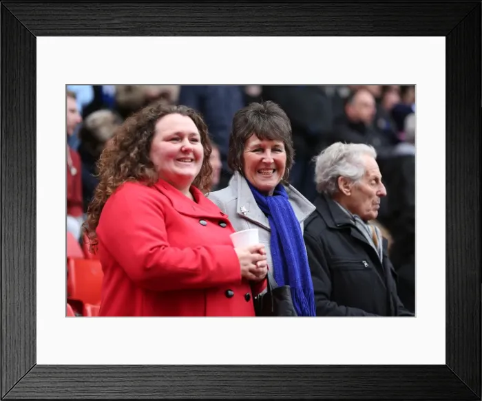 Framed Print : Brighton & Hove Albion vs Charlton Athletic: 2013-14 Away Game Framed Print : Brighton & Hove Albion vs Charlton Athletic: 2013-14 Away Game