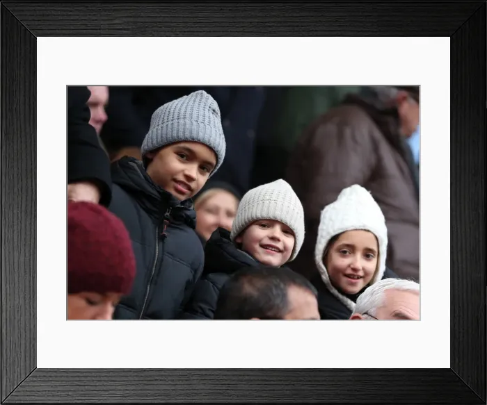 Framed Print : Brighton & Hove Albion vs Charlton Athletic: 2013-14 Away Game (December 26, 2013) Framed Print : Brighton & Hove Albion vs Charlton Athletic: 2013-14 Away Game (December 26, 2013)