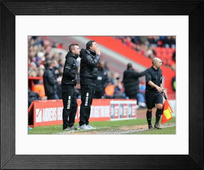 Framed Print : Brighton & Hove Albion vs Charlton Athletic (Away) - 26-12-2013, Season 2013-14 Framed Print : Brighton & Hove Albion vs Charlton Athletic (Away) - 26-12-2013, Season 2013-14