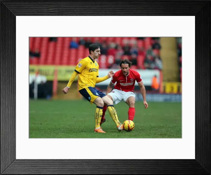 Framed Print : Brighton & Hove Albion vs Charlton Athletic (Away): 26-12-2013, Season 2013-14 - Charlton Athletic Framed Print : Brighton & Hove Albion vs Charlton Athletic (Away): 26-12-2013, Season 2013-14 - Charlton Athletic