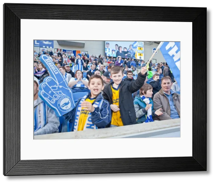 Framed Print : Brighton & Hove Albion vs. Reading: A 2013-14 Championship Showdown (March 8, 2014) Framed Print : Brighton & Hove Albion vs. Reading: A 2013-14 Championship Showdown (March 8, 2014)