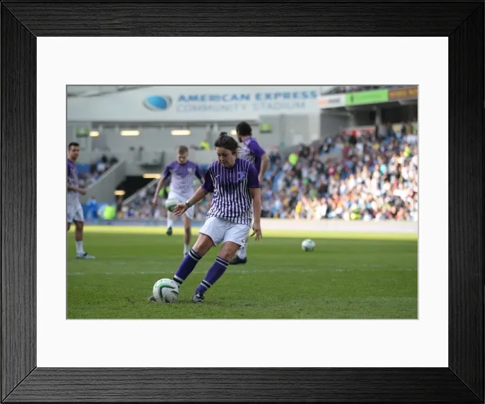 Framed Print : Brighton & Hove Albion vs. Middlesbrough: 2013-14 Home Game Framed Print : Brighton & Hove Albion vs. Middlesbrough: 2013-14 Home Game