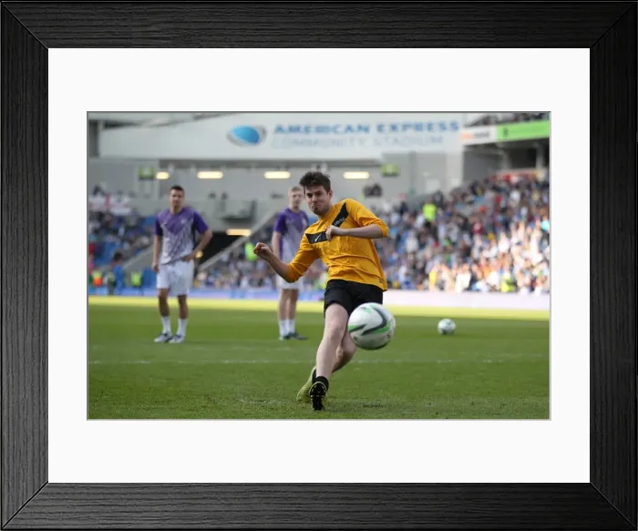 Framed Print : Brighton & Hove Albion vs. Middlesbrough (2013-14 Season: Home Game) Framed Print : Brighton & Hove Albion vs. Middlesbrough (2013-14 Season: Home Game)