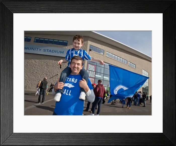 Framed Print : Brighton & Hove Albion vs. Middlesbrough: 2013-14 Home Game Framed Print : Brighton & Hove Albion vs. Middlesbrough: 2013-14 Home Game