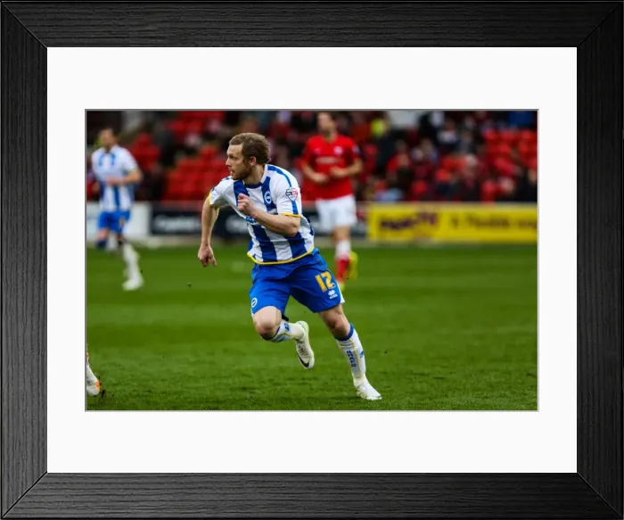 Framed Print : Barnsley Brighton 140405 Framed Print : Barnsley Brighton 140405