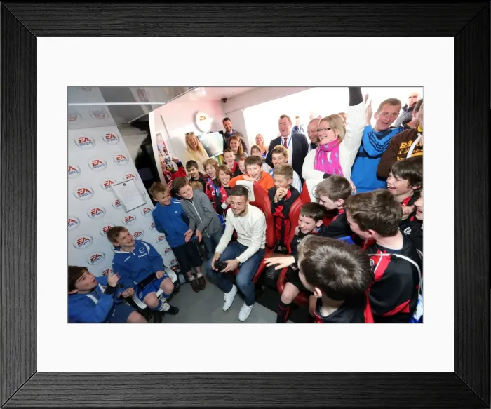 Framed Print : Brighton & Hove Albion FC: Young Seagulls Open Day (Easter 2014) Framed Print : Brighton & Hove Albion FC: Young Seagulls Open Day (Easter 2014)