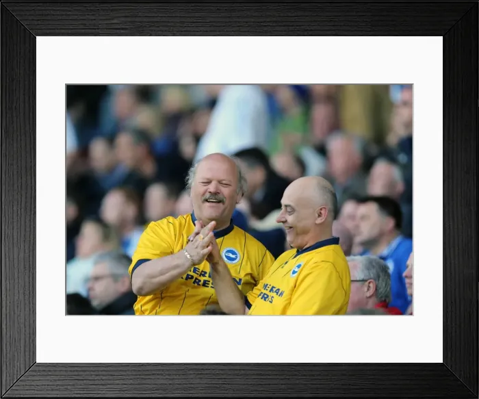 Framed Print : Brighton & Hove Albion vs. Huddersfield Town: 18-Apr-14 (Away Game) Framed Print : Brighton & Hove Albion vs. Huddersfield Town: 18-Apr-14 (Away Game)