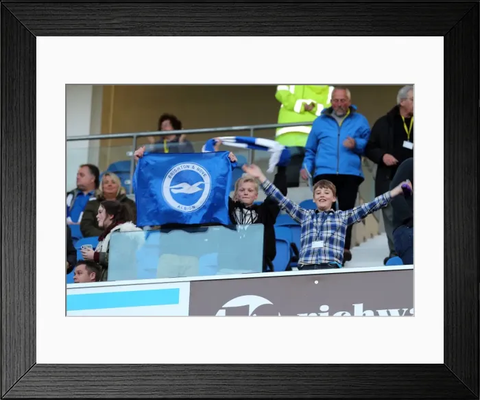 Framed Print : Yeovil Town 25APR14 Framed Print : Yeovil Town 25APR14