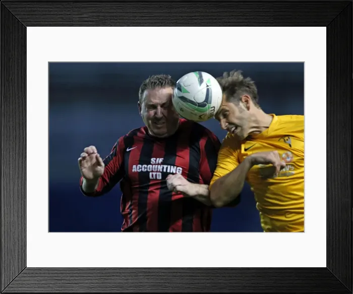 Framed Print : Brighton & Hove Albion: Game 4 - The Pitch Battle (May 2014) Framed Print : Brighton & Hove Albion: Game 4 - The Pitch Battle (May 2014)