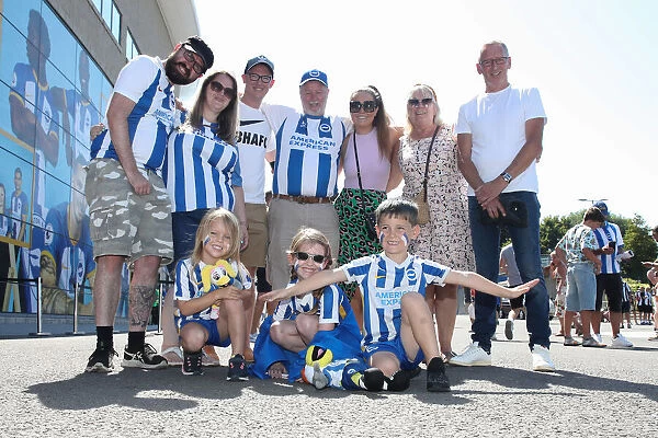 2022 / 23 Premier League: Intense Match Action between Brighton & Hove Albion and Newcastle United at American Express Community Stadium
