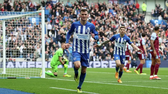 Framed Print : 25 Pascal Gross Framed Print : 25 Pascal Gross