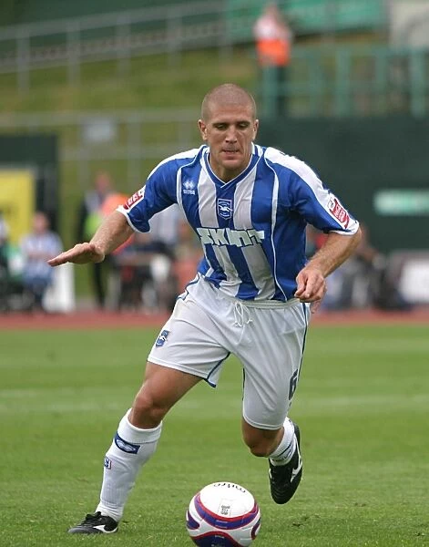 Adam El-Abd in Action: Brighton & Hove Albion FC, 2007 / 08 Season