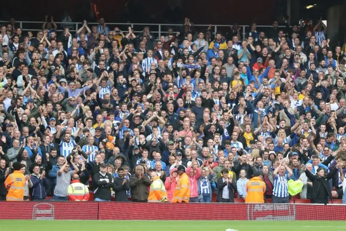 Framed Print : Arsenal vs. Brighton and Hove Albion: Intense Moment at the Emirates Stadium (01OCT17) Framed Print : Arsenal vs. Brighton and Hove Albion: Intense Moment at the Emirates Stadium (01OCT17)