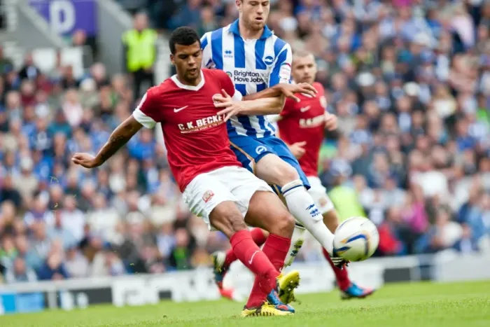 Framed Print : Barnes Determination: Brighton & Hove Albion vs Barnsley, 25-08-2012 Framed Print : Barnes Determination: Brighton & Hove Albion vs Barnsley, 25-08-2012