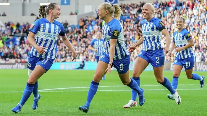 Framed Print : Battle in the Women's Super League: Brighton & Hove Albion vs. Tottenham Hotspur (15OCT23) Framed Print : Battle in the Women's Super League: Brighton & Hove Albion vs. Tottenham Hotspur (15OCT23)