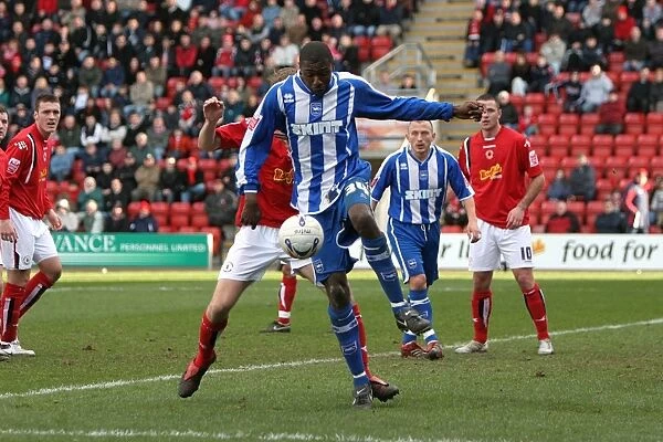 Baz Savage: In Action for Brighton & Hove Albion Against Crewe Alexandra (3rd March 2007)