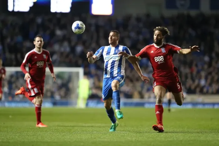 Framed Print : Brighton and Birmingham Clash in EFL Sky Bet Championship: April 4, 2017 (American Express Community Stadium) Framed Print : Brighton and Birmingham Clash in EFL Sky Bet Championship: April 4, 2017 (American Express Community Stadium)