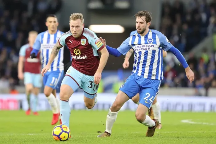 Framed Print : Brighton & Burnley Midfield Battle: Arfield vs. Propper, Premier League 16DEC17