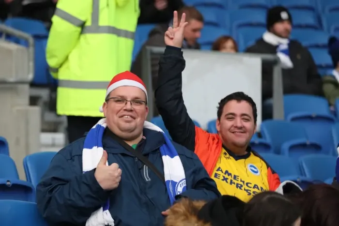 Framed Print : Brighton and Burnley: A Sea of Passionate Fans (16DEC17) Framed Print : Brighton and Burnley: A Sea of Passionate Fans (16DEC17)